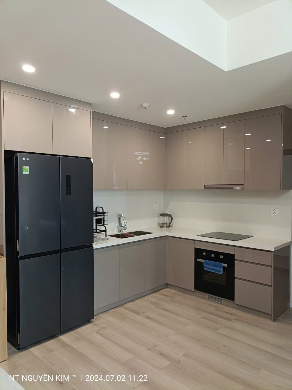 2PN Full Nội Thất Tầng 29 Tòa E2 Masteri Centre Point