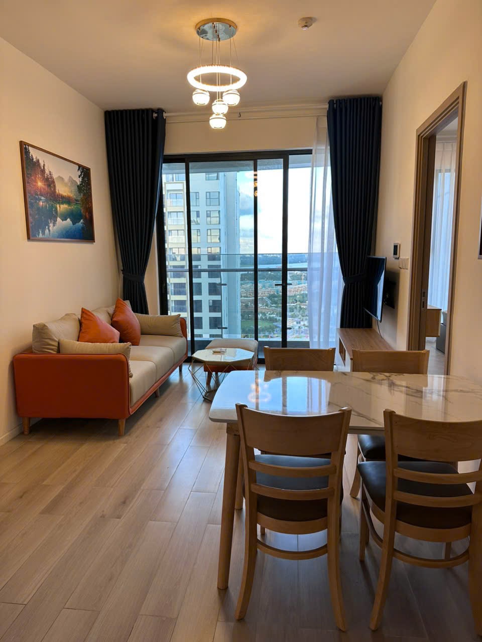 Căn Hộ 2PN Hướng Đông Nam Tầng 29 Tòa E2 Masteri Centre Point