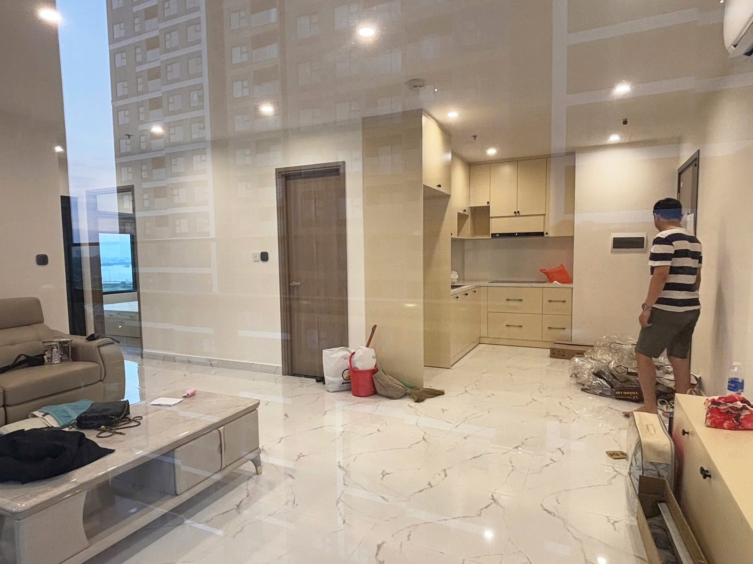 Căn hộ 2PN+ full nội thất tầng 17 Beverly Solari Vinhomes Grand Park