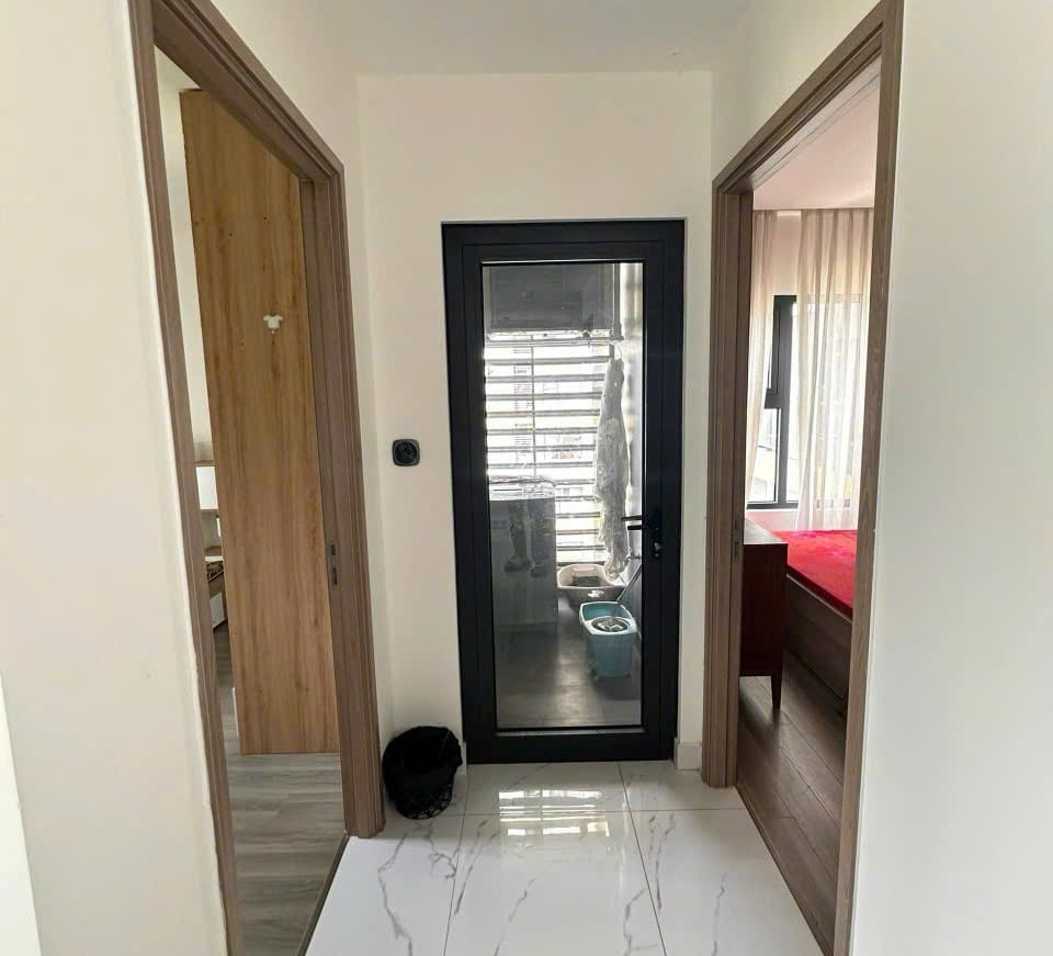 Căn hộ 2PN+ hướng Đông Nam tầng 11 The Beverly Solari Vinhomes Grand Park