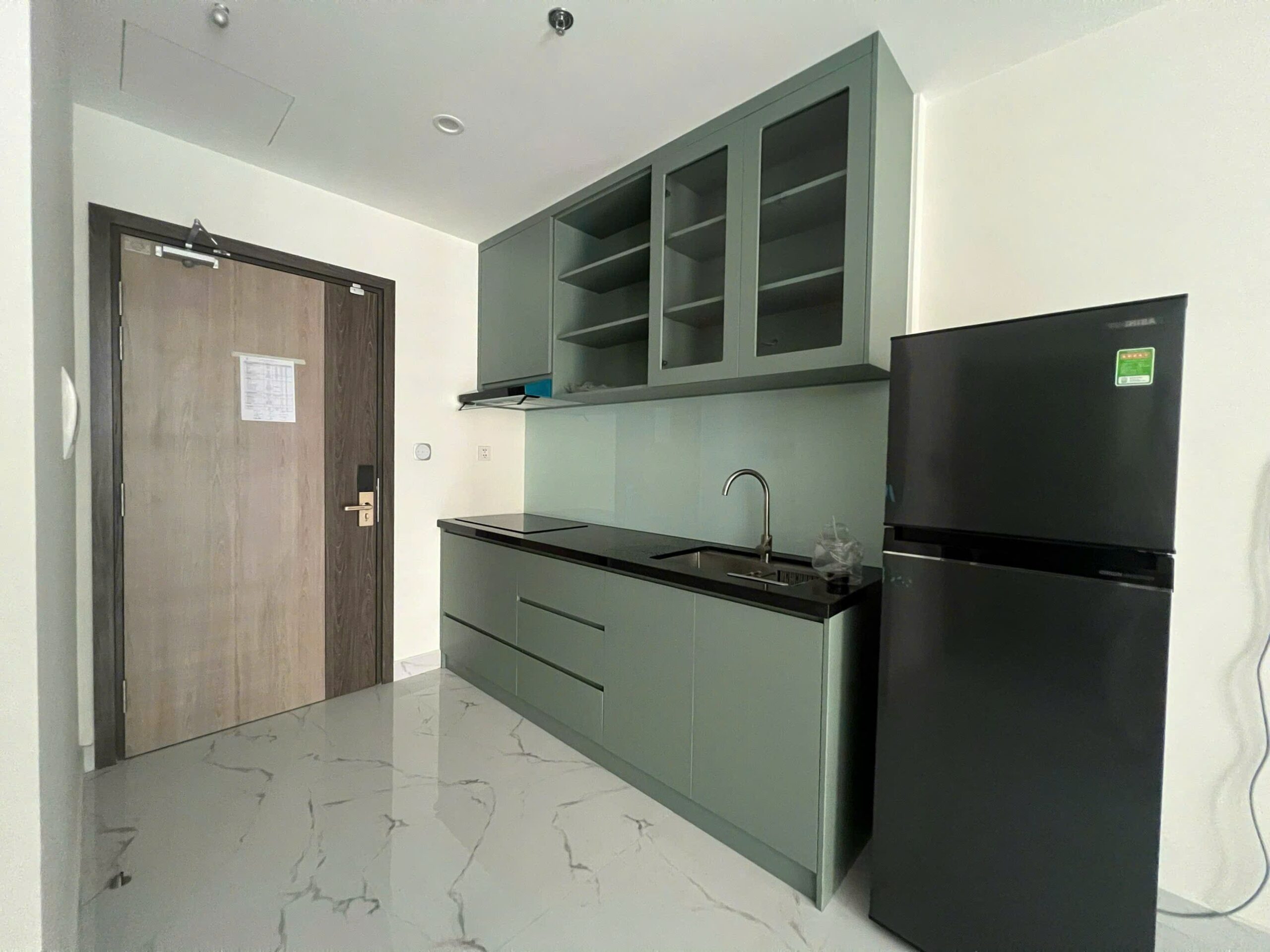 Căn hộ 2PN hướng Đông Nam tầng 8 The Beverly Solari Vinhomes Grand Park